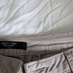 Simply Vera Vera Wang Taupe Capri